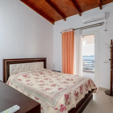 12th-floor Panoramic Sea View Penthouse Sarandë